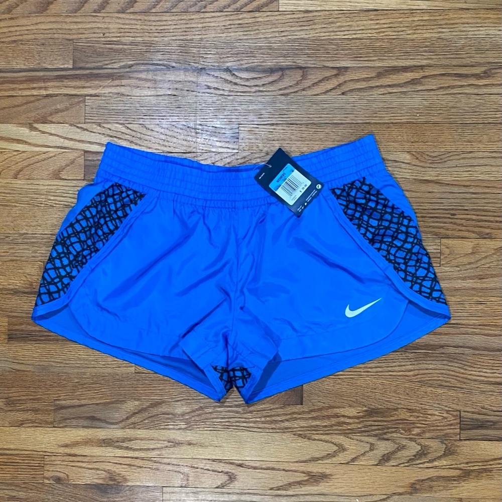 *NWT* Women’s Nike Shorts